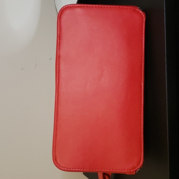 I.N.C. International concepts red crossbody bag with silver studs - Picture 3 of 10